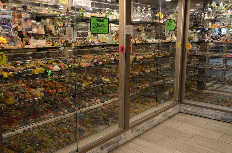 Tundra Smoke Shop West Green Bay Green Bay, WI